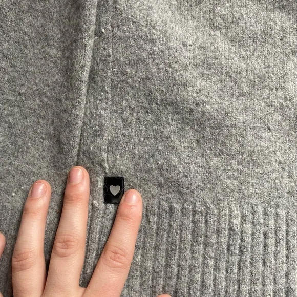 ❌SOLD❌ Wool Cardigan🐑 - Picture 6 of 7